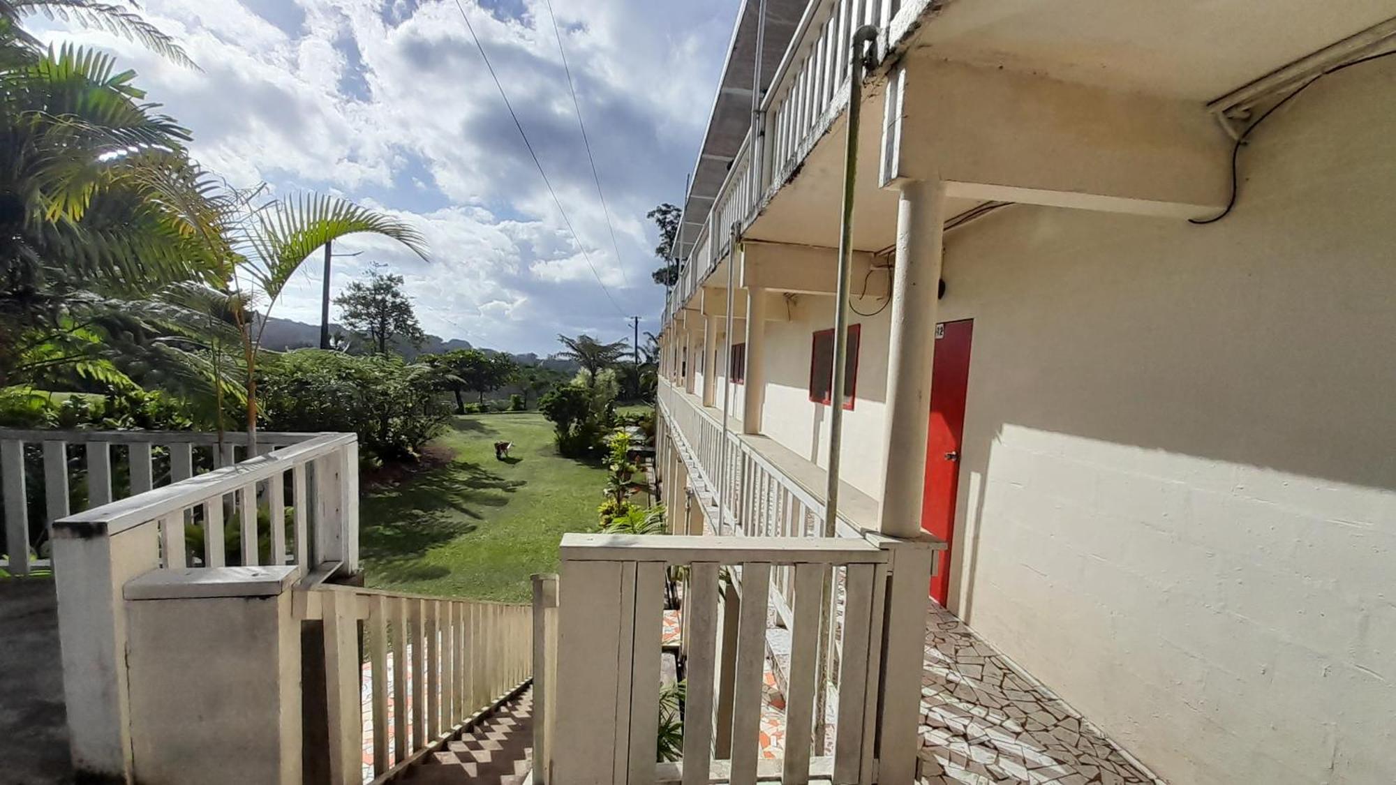 Dave Parker Eco Lodge Hotel อาเพีย ภายนอก รูปภาพ