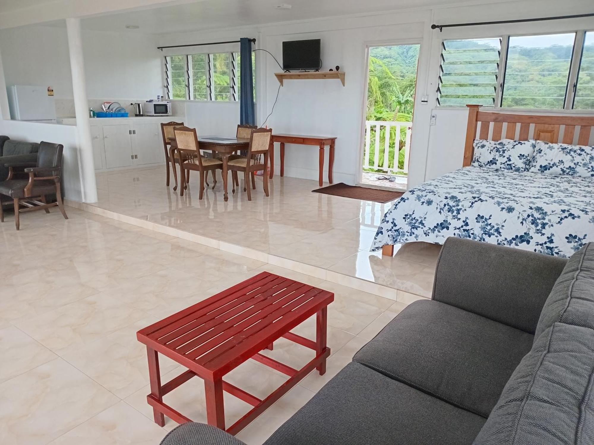 Dave Parker Eco Lodge Hotel อาเพีย ภายนอก รูปภาพ