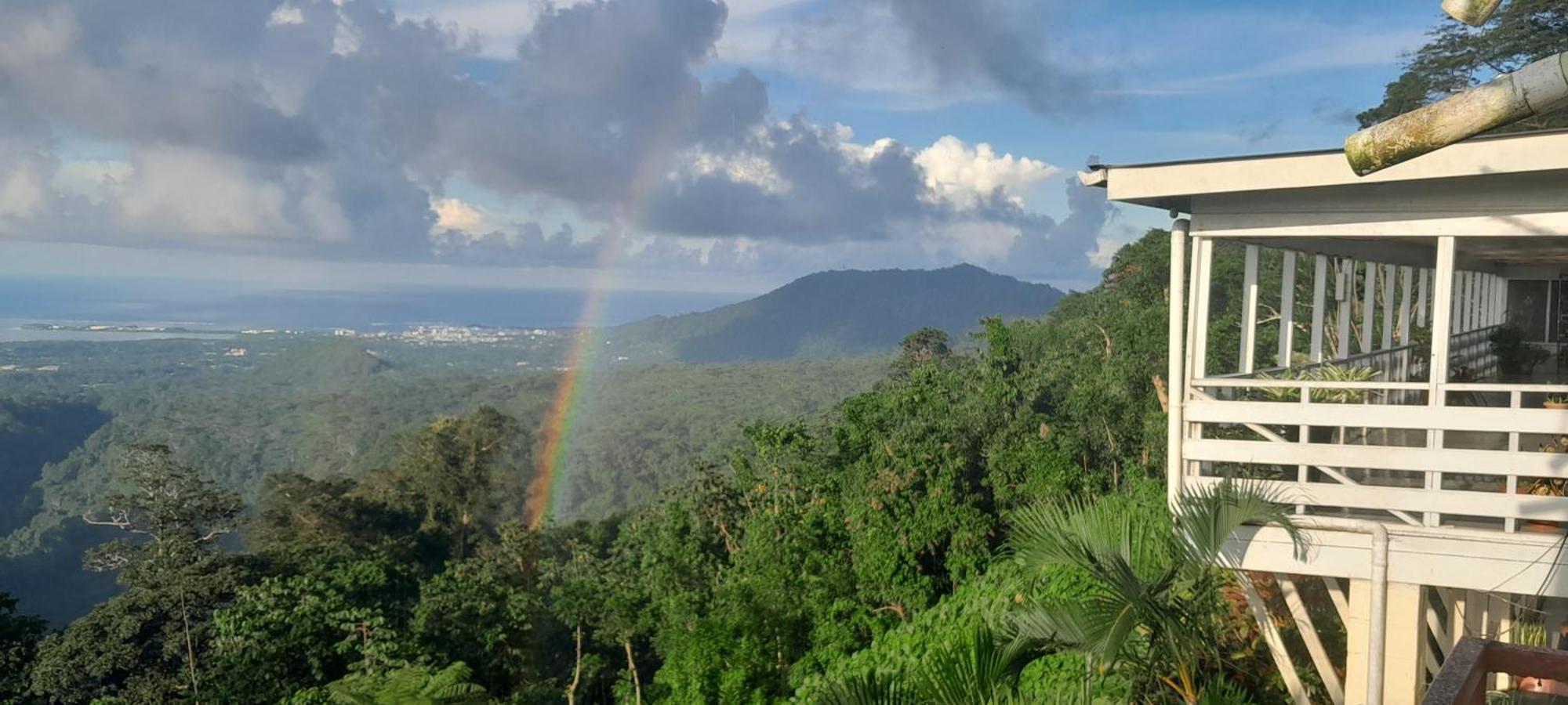 Dave Parker Eco Lodge Hotel อาเพีย ภายนอก รูปภาพ