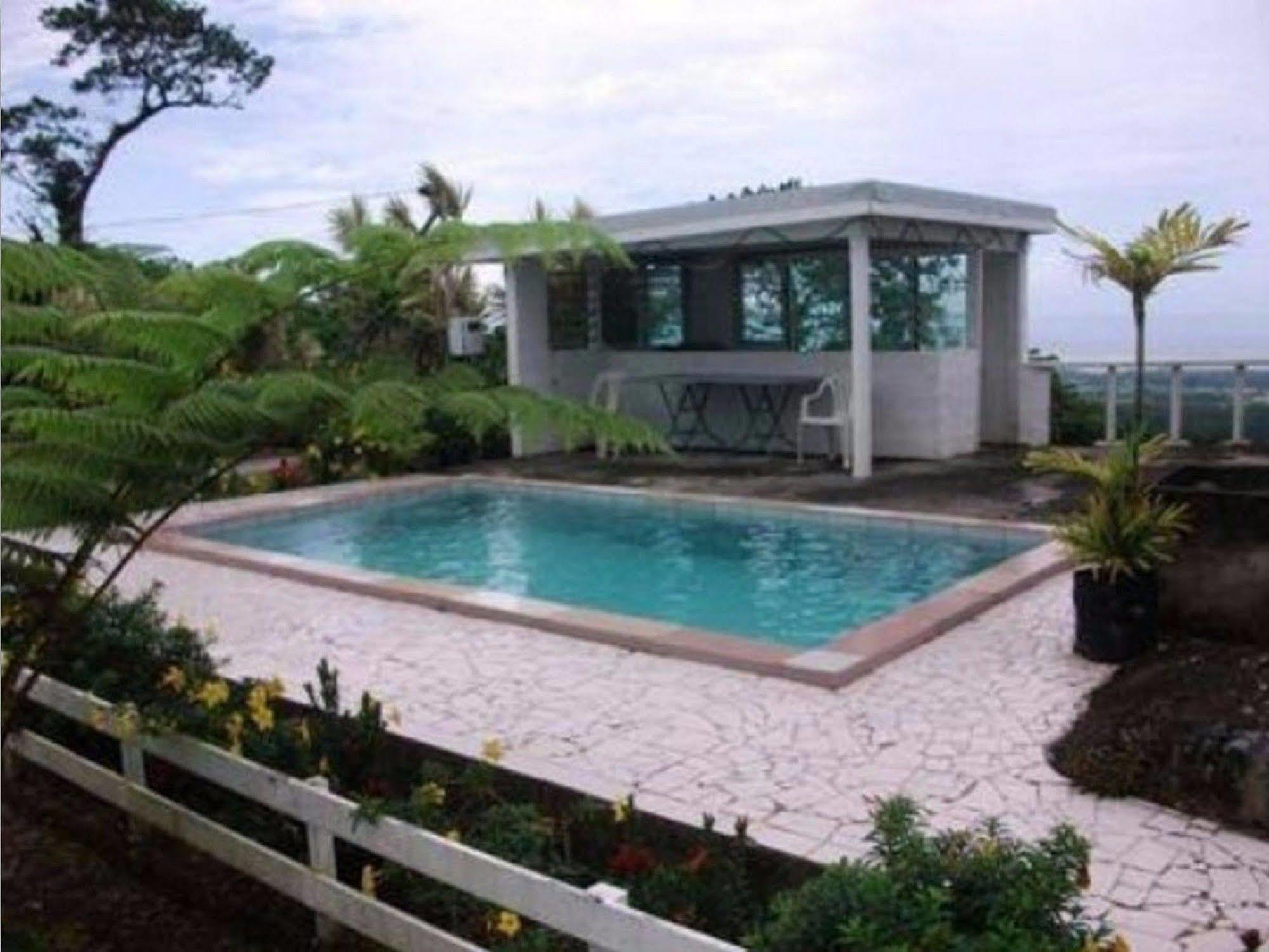 Dave Parker Eco Lodge Hotel อาเพีย ภายนอก รูปภาพ