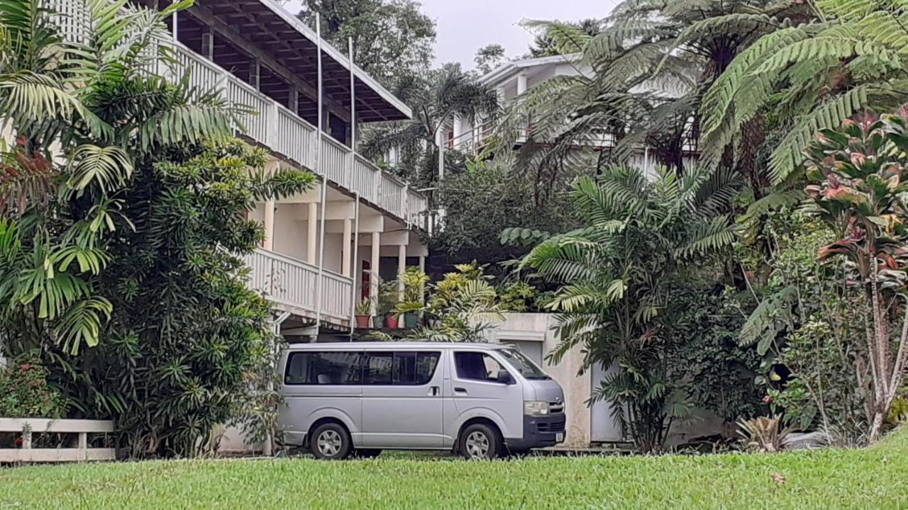 Dave Parker Eco Lodge Hotel อาเพีย ภายนอก รูปภาพ