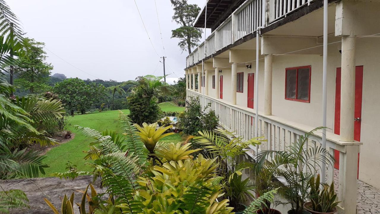 Dave Parker Eco Lodge Hotel อาเพีย ภายนอก รูปภาพ